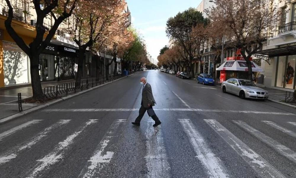 Καπραβέλος: Αυξημένο ιικό φορτίο στη Θεσσαλονίκη – Δε μπορούν να ανοίξουν τα σχολεία